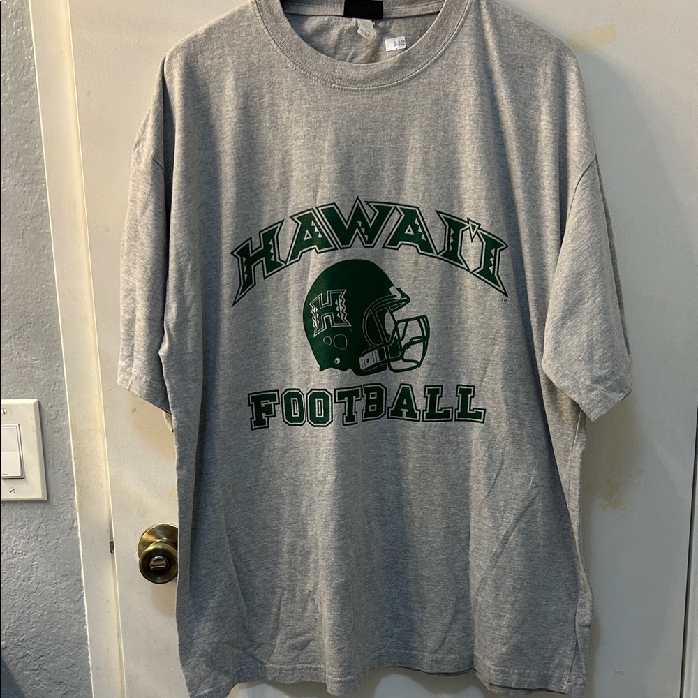 Universoty of Hawaii Football  Gray T-Shirt, Sz XXL